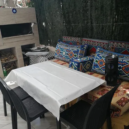 Sahile 40m Dsi Ve Tmo Kamp Yani, Aile Icin Uygun Apartmán Gumuldur